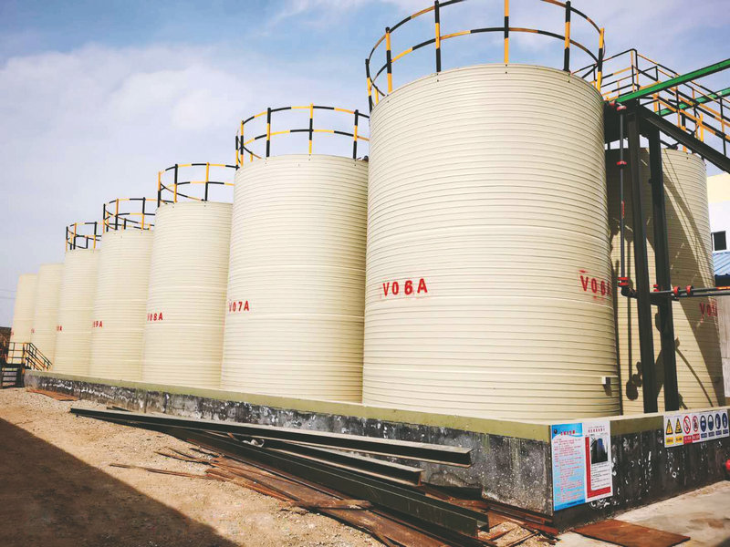 PPH、HDPE防腐纏繞儲(chǔ)罐塔器