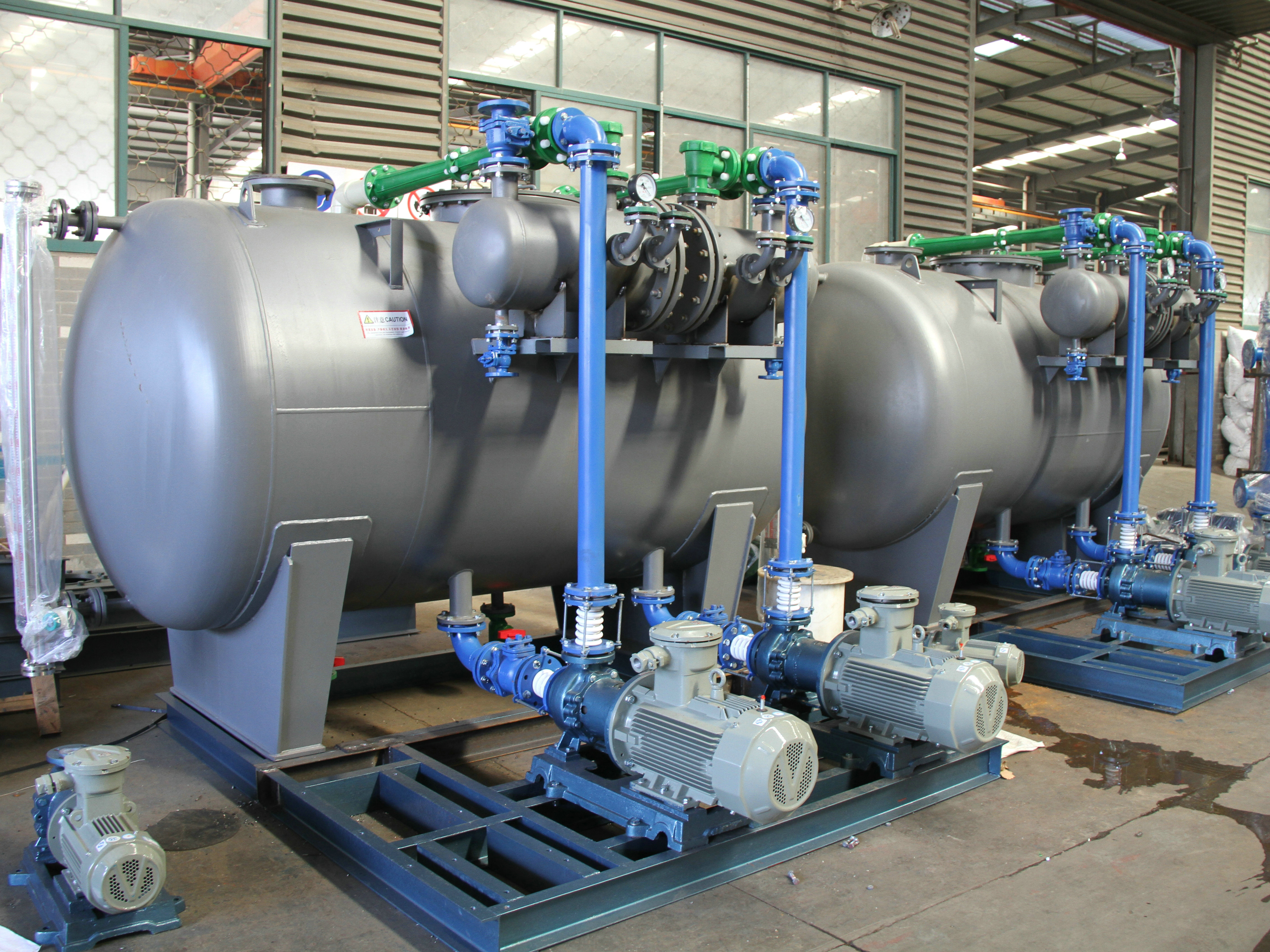 鋼襯塑全臥式真空機組