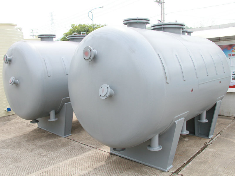 鋼襯滾塑儲罐能做成什么呢？